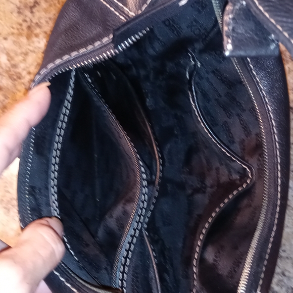 MICHAEL KORS BLACK PEBBLED LEATHER HOBO BAG - Picture 13 of 13